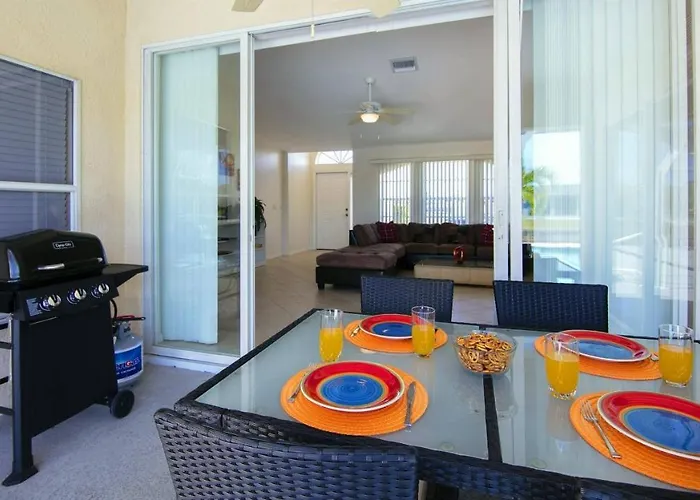 !New! Villa Waterview