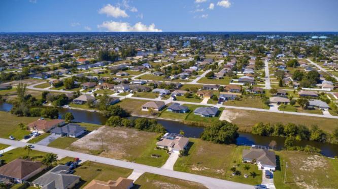 !new! Waterview * Cape Coral